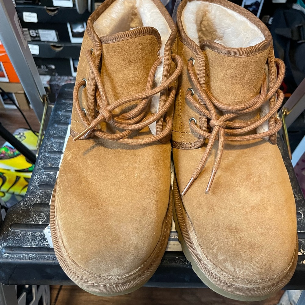 Men uggs used great condition